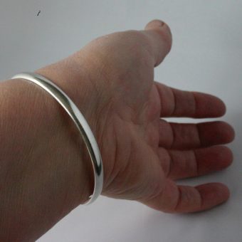 chunky silver bangle