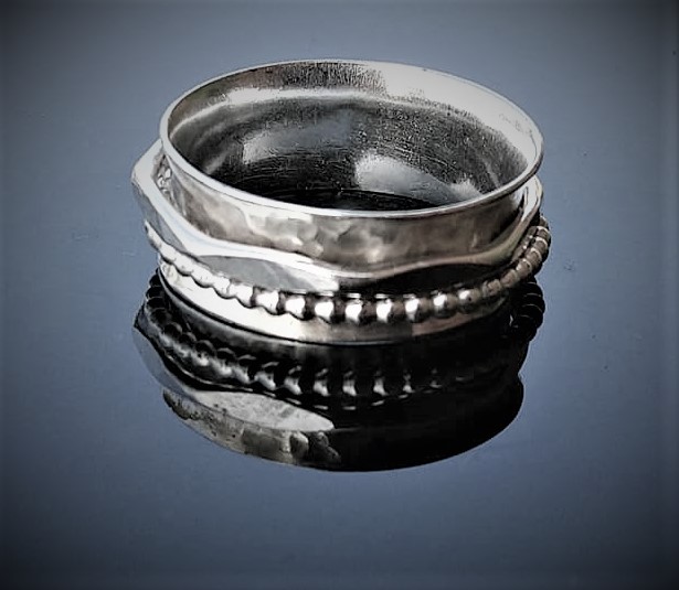 spinner ring