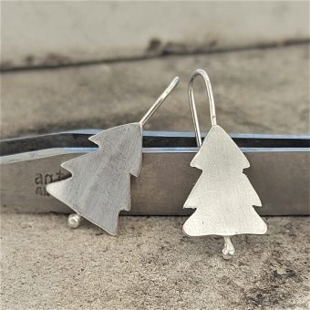 Christmas tree earrings