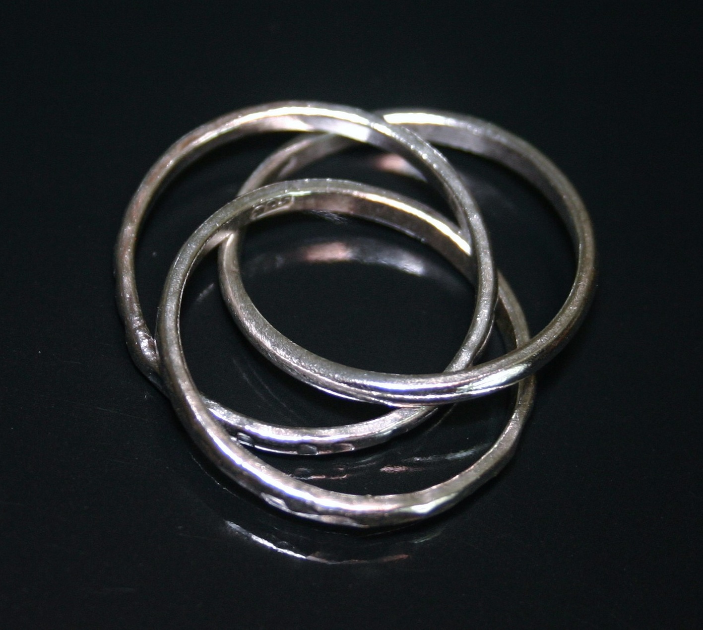 interlocked rings
